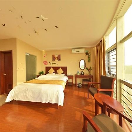 Greentree Inn Shanghai Songjiang District Yanshou Road Li Ta Express Hotel Zhujing Dış mekan fotoğraf