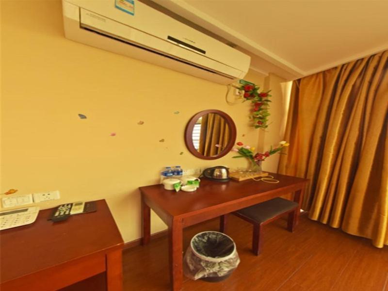 Greentree Inn Shanghai Songjiang District Yanshou Road Li Ta Express Hotel Zhujing Dış mekan fotoğraf